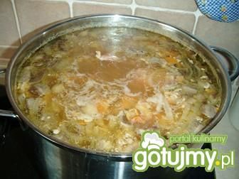 Szynka w sosie grzybowo-warzywnym Szynka w sosie grzybowo-warzywnym