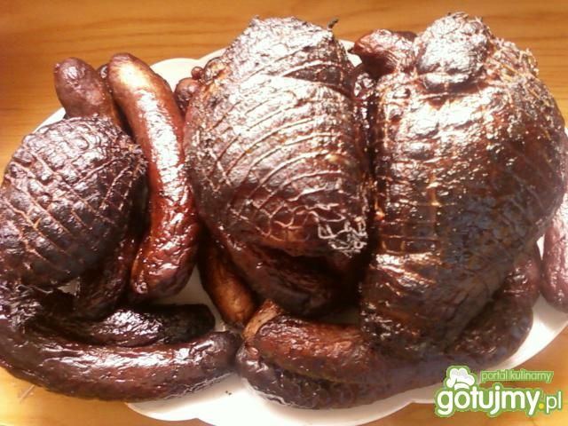 Szynka wędzona z domowej wędzarni  Szynka wędzona z domowej wędzarni