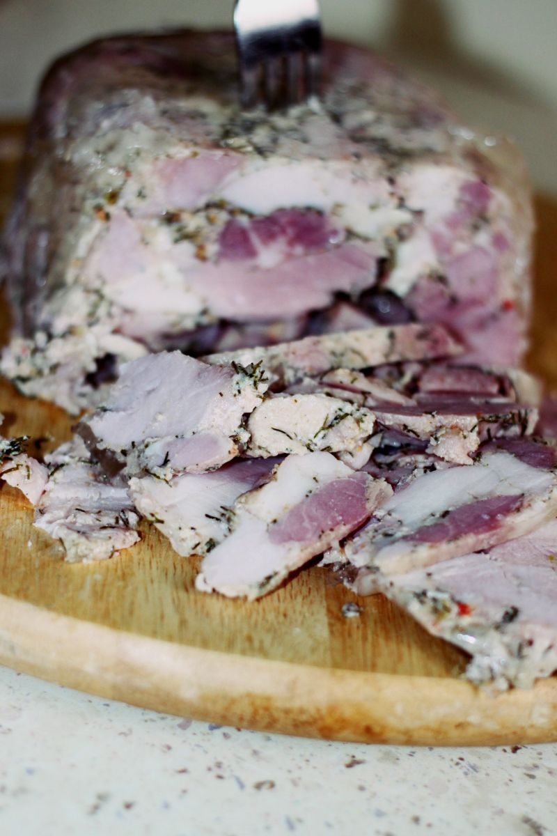 Szynka z koperkiem z szynkowara