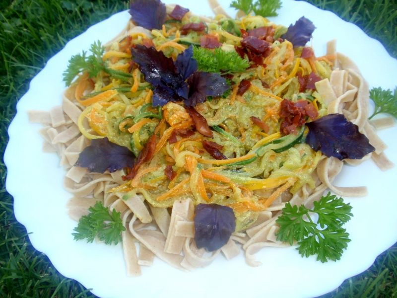 Tagiatelle z sosem cukinowym Tagiatelle z sosem cukinowym