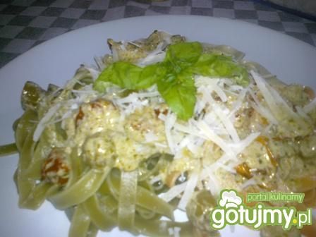 Tagliatelle trzy kolory. Tagliatelle trzy kolory.