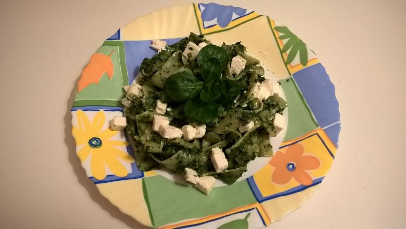 Tagliolini ze szpinakiem i fetą Tagliolini ze szpinakiem i fetą