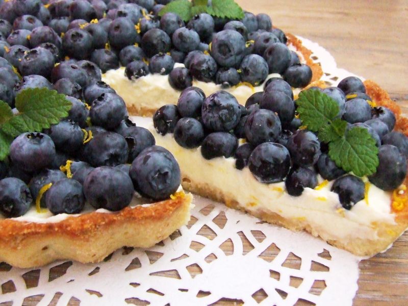 Tarta cytrynowa z borówkami Tarta cytrynowa z borówkami