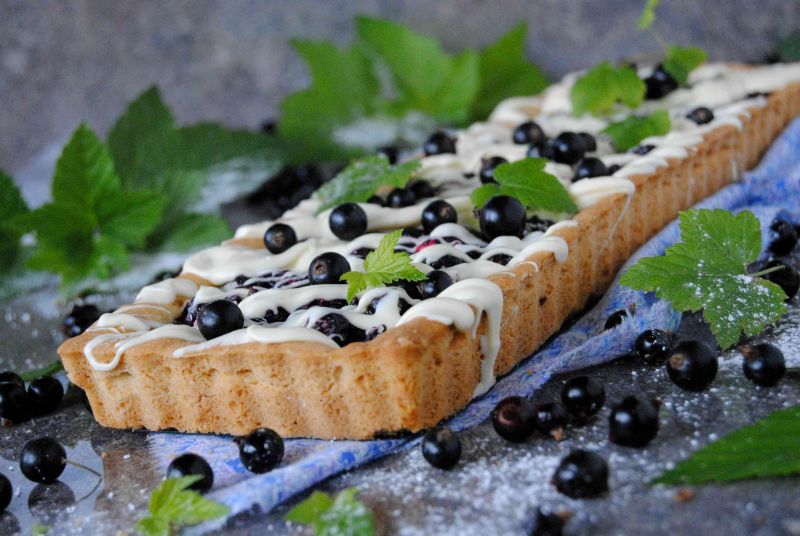 Tarta czekoladowo- porzeczkowa Tarta czekoladowo- porzeczkowa