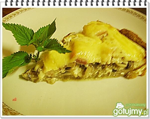 Tarta Eli z pieczarkami i wędzonym sumem Tarta Eli z pieczarkami i wędzonym sumem