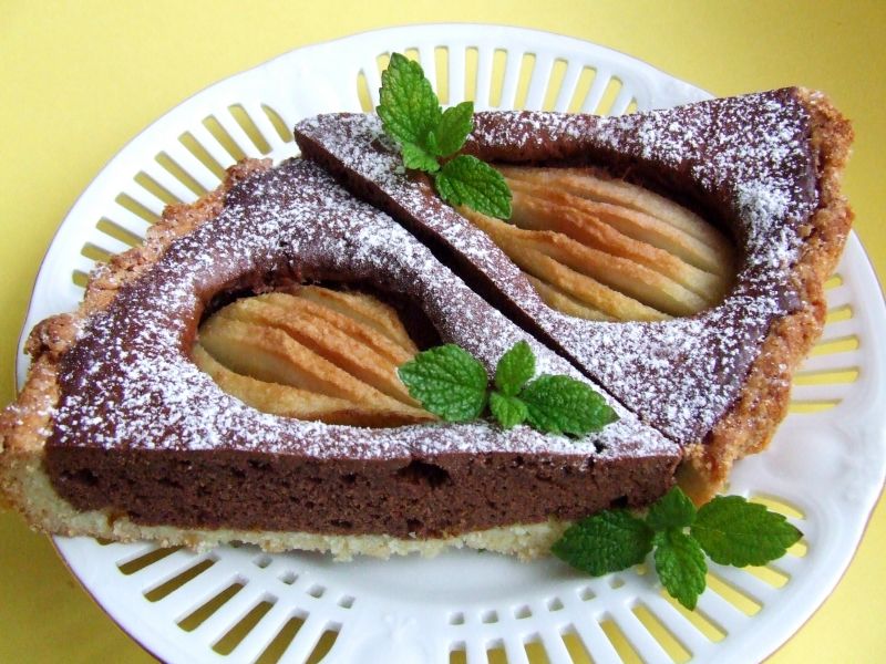 Tarta imbirowa z gruszkami