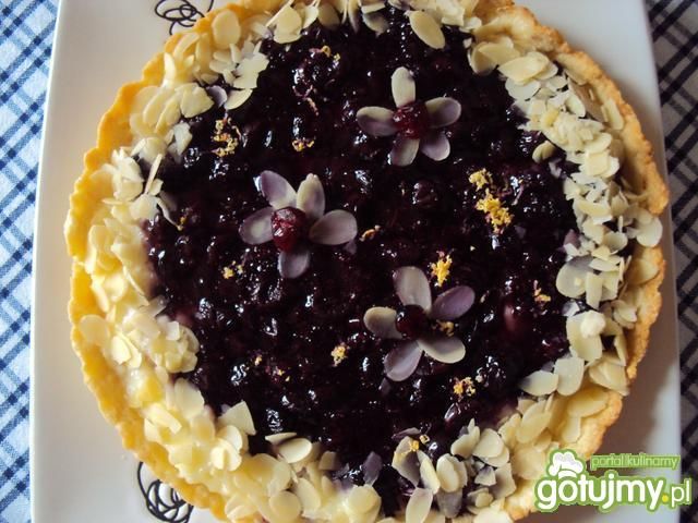 tarta jagodowo-śmietankowa