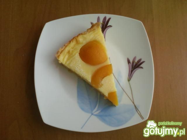 Tarta jogurtowa z brzoskwiniami