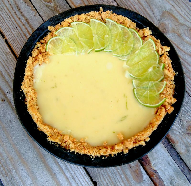 Tarta limonkowa z białą czekoladą Tarta limonkowa z białą czekoladą