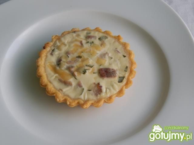 Tarta lotaryńska Tarta lotaryńska