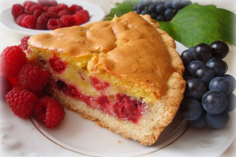 Tarta malinowo-winogronowa