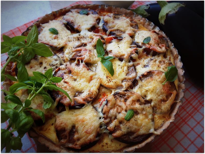 Tarta mięsna z bakłażanem