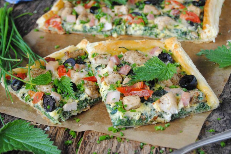 Tarta pokrzywowa na cieście francuskim