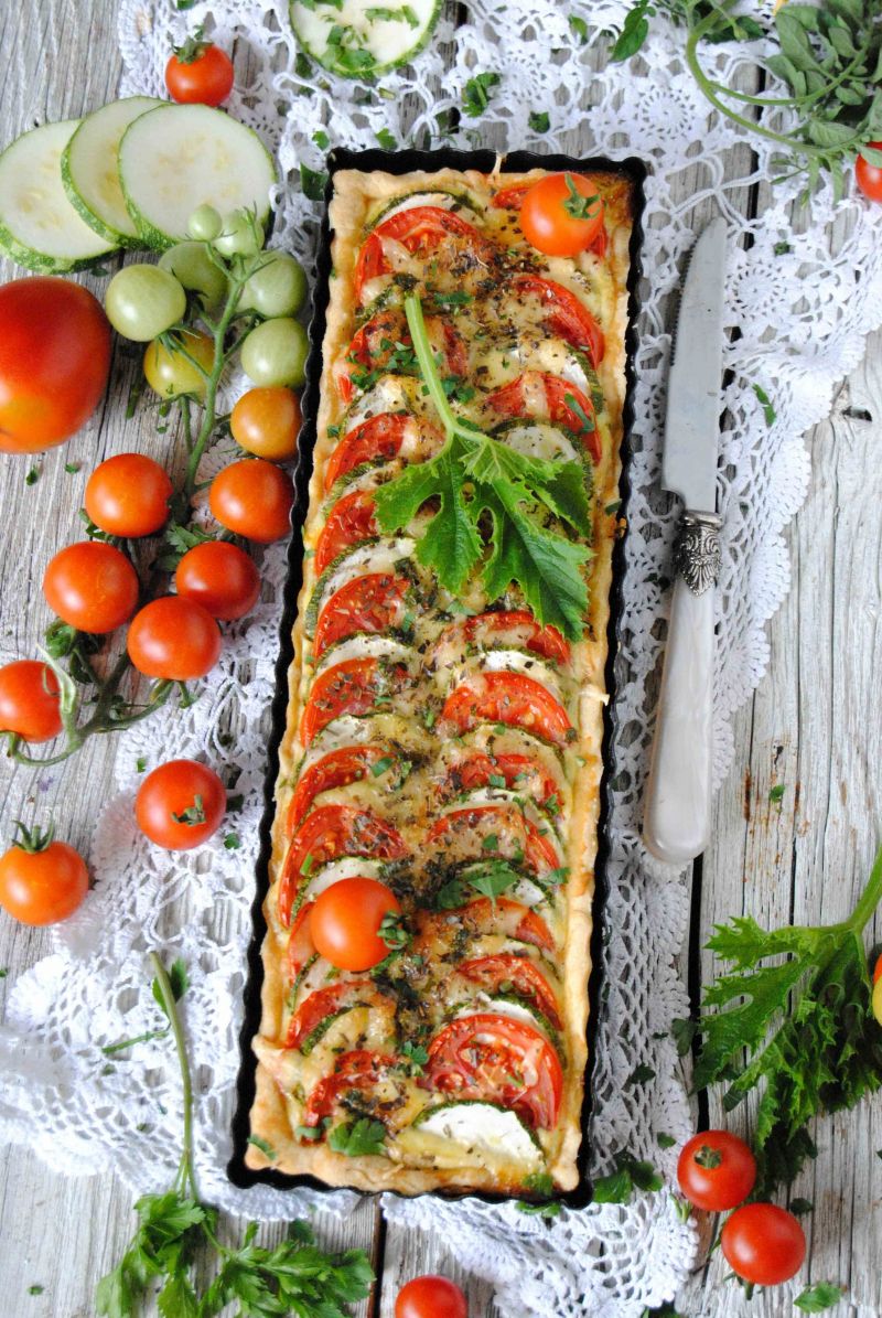 Tarta pomidorowo- cukiniowa Tarta pomidorowo- cukiniowa