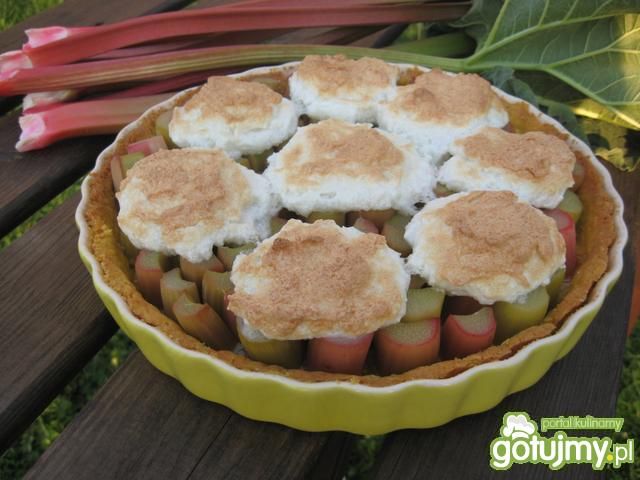 Tarta rabarbarowo-kokosowa z bezą Tarta rabarbarowo-kokosowa z bezą