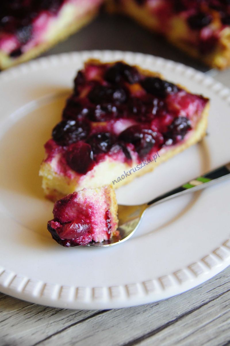 Tarta serowa z wiśniami