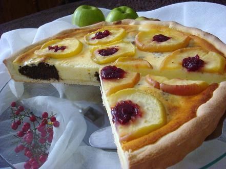 Tarta serowo-makowo-jabłkowa