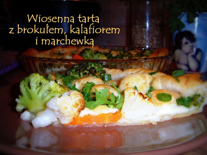 Tarta wiosenna z brokułem i kalafiorem Tarta wiosenna z brokułem i kalafiorem