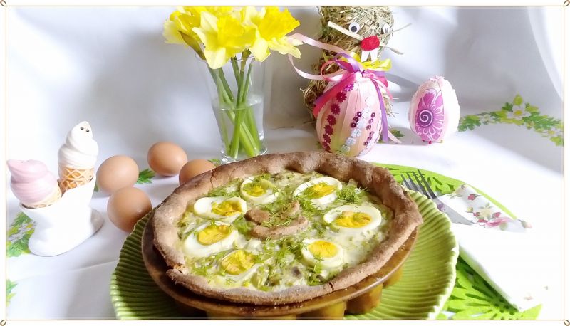 Tarta wiosenna z brokułem, kapustą i jajkami Tarta wiosenna z brokułem, kapustą i jajkami
