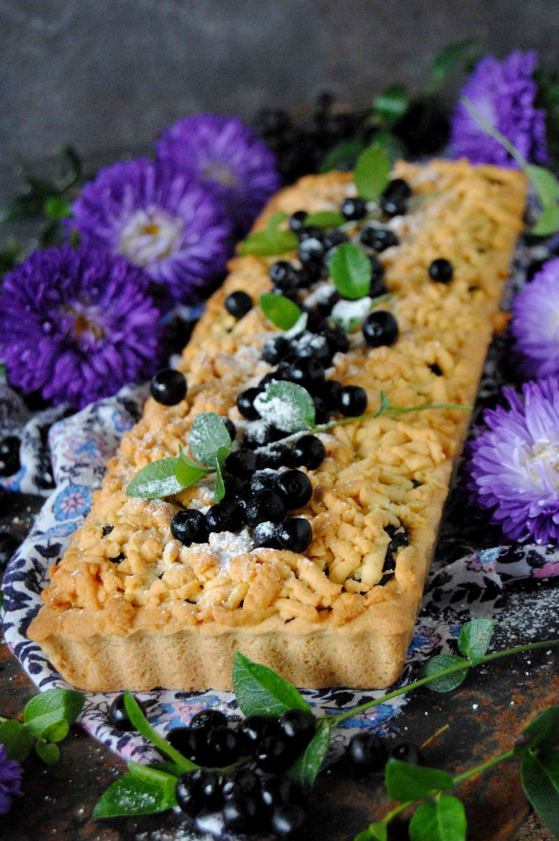 Tarta z aroniowym budyniem