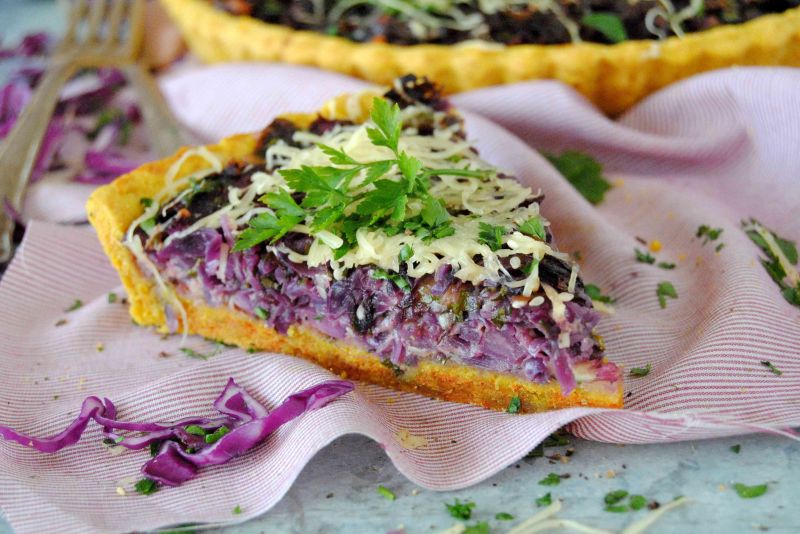 Tarta z czerwoną kapustą