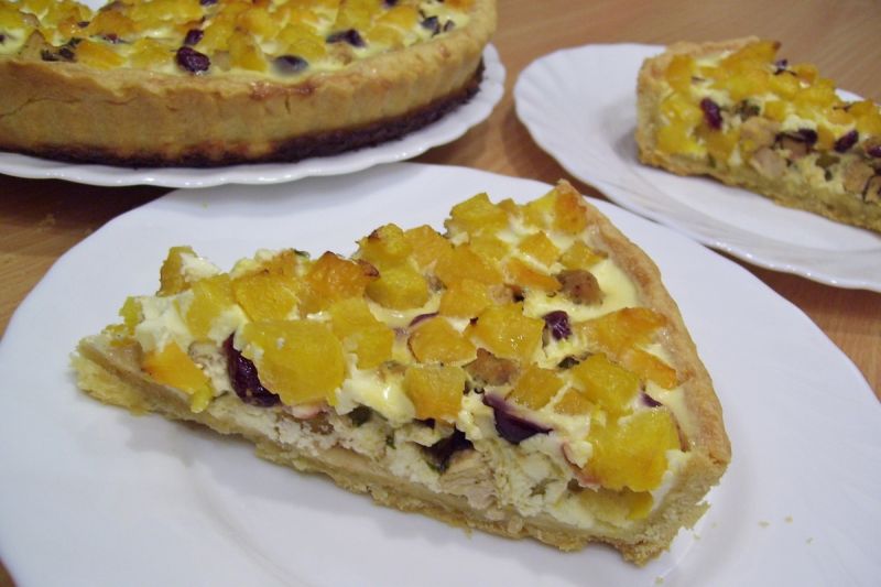 Tarta z dynią, żurawiną i kurczakiem