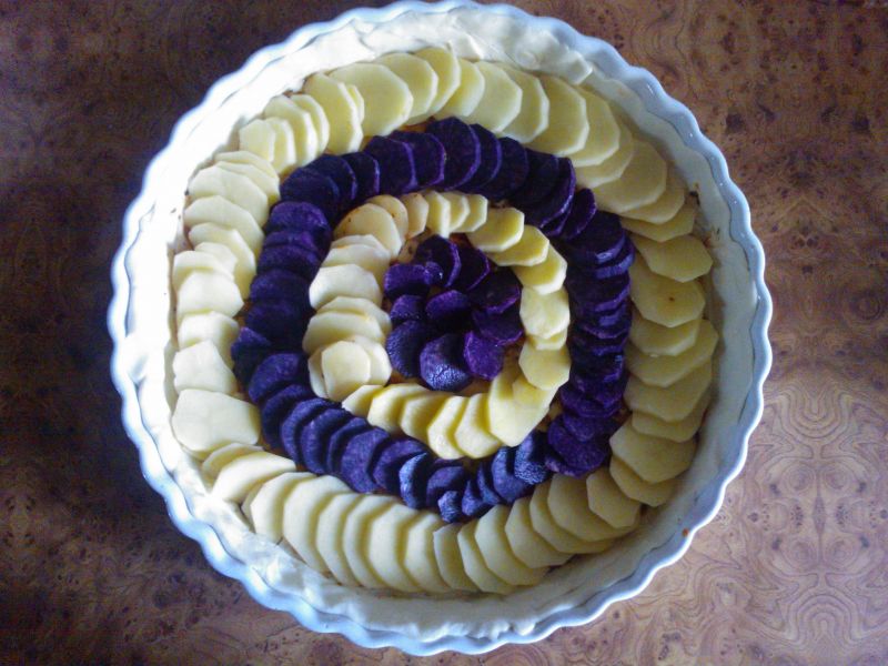 Tarta z fioletowymi ziemniakami
