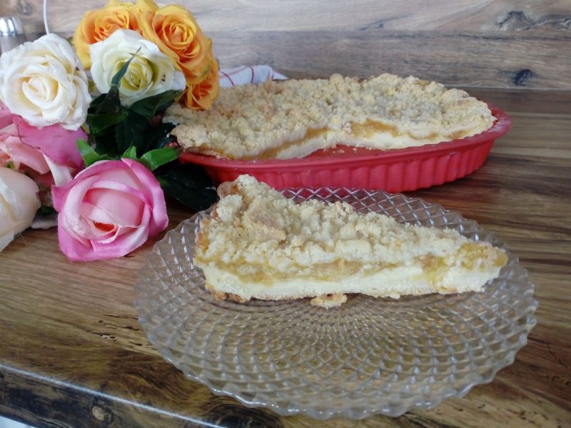 Tarta z jablkami i budyniem Tarta z jablkami i budyniem