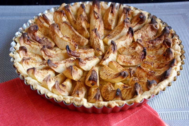 Tarta z jabłkami i miodem Tarta z jabłkami i miodem