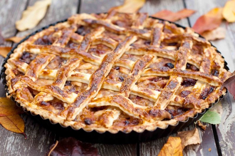 Tarta z jabłkami i żurawiną w  karmelu