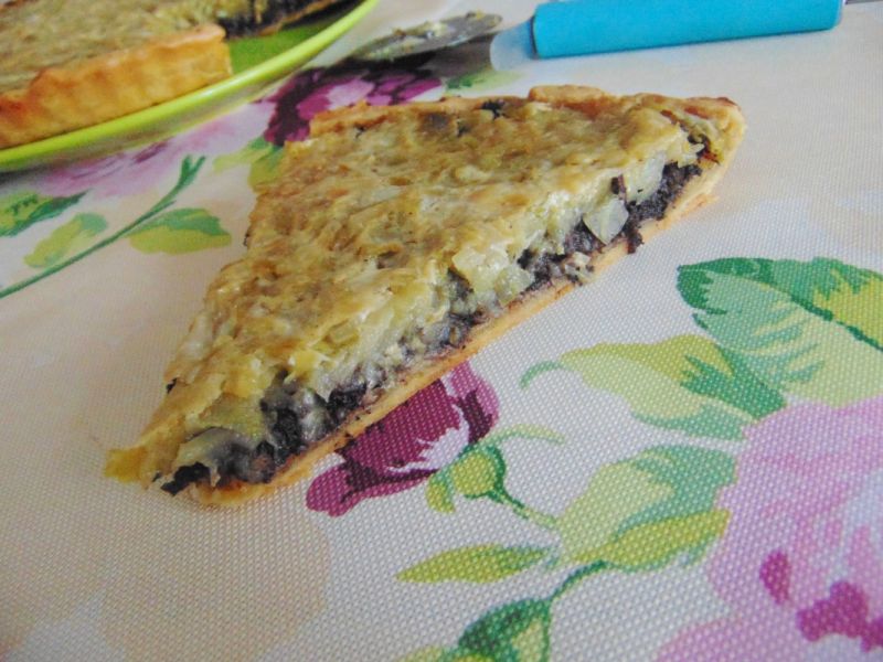 Tarta z kaszanką i kapustą Tarta z kaszanką i kapustą
