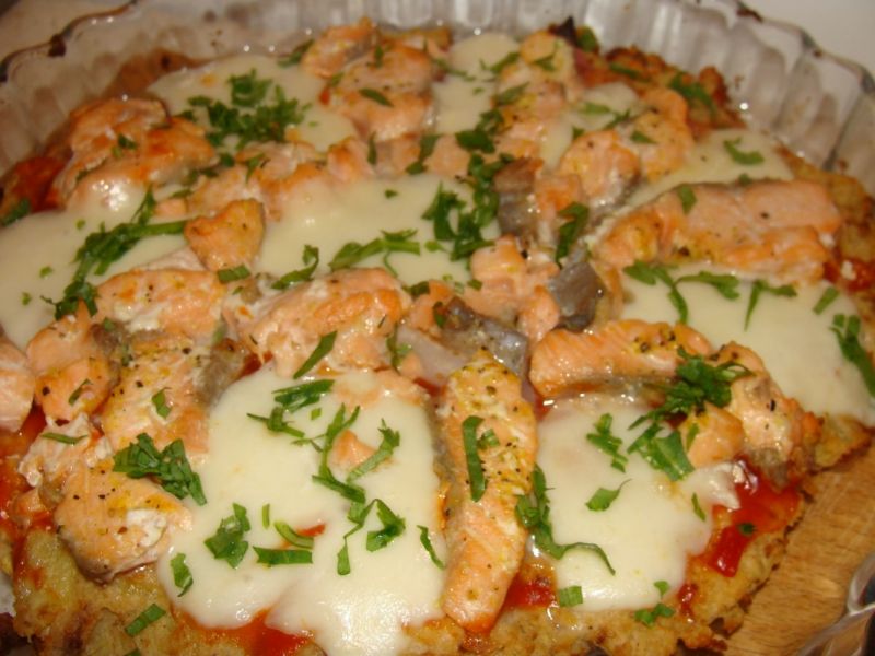 Tarta z łososiem i mozzarellą