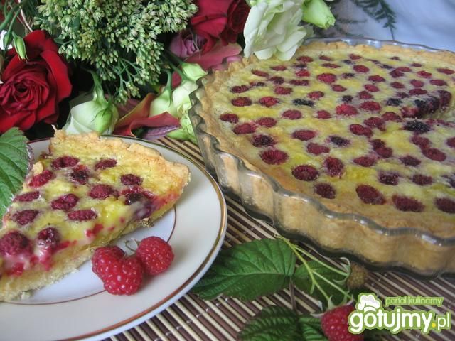 Tarta z malinami i jeżynami