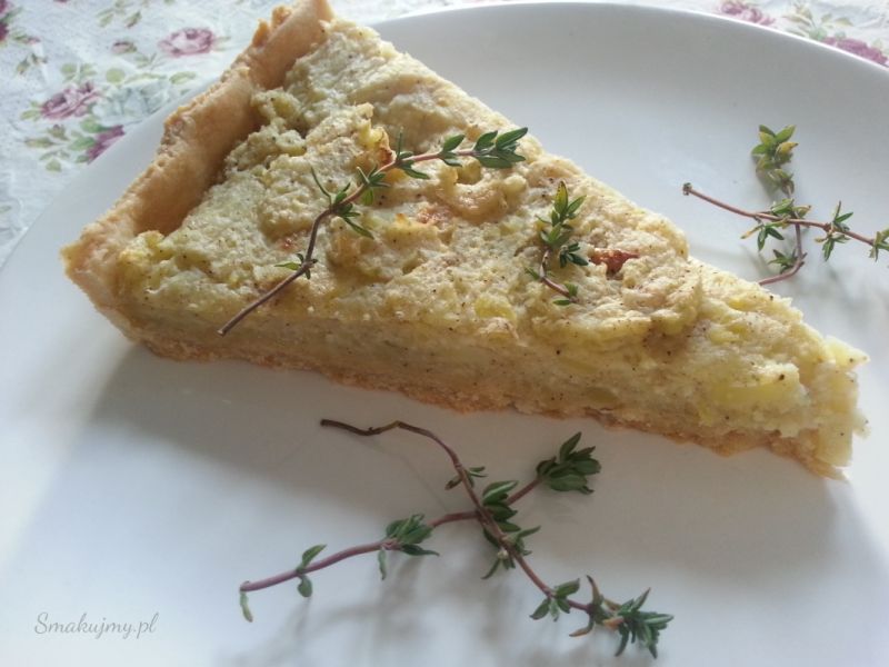 Tarta z nadzieniem ziemniaczano - serowym Tarta z nadzieniem ziemniaczano - serowym