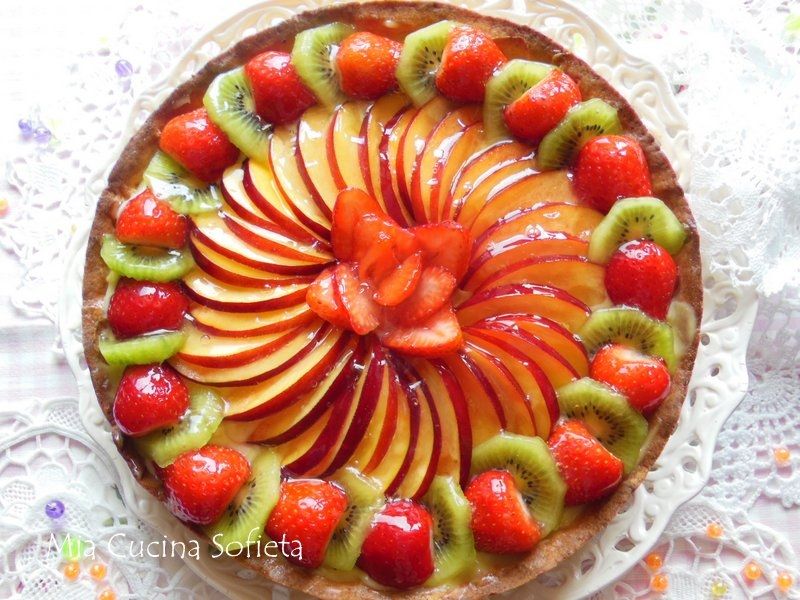 Tarta z owocami i kremem budyniowym pasticcera  Tarta z owocami i kremem budyniowym pasticcera