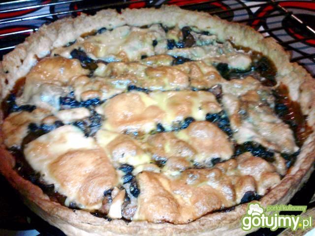 Tarta z pieczarkami i serem Tarta z pieczarkami i serem