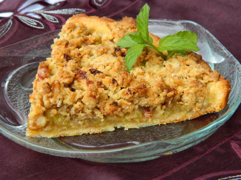 Tarta z rabarbarem i kruszonką