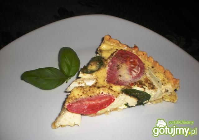 Tarta ze szparagami i mozzarellą Tarta ze szparagami i mozzarellą