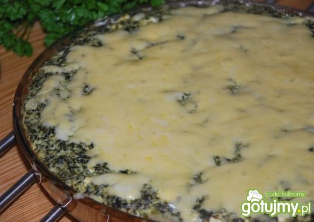 Tarta ze szpinakiem, czosnkiem i fetą 