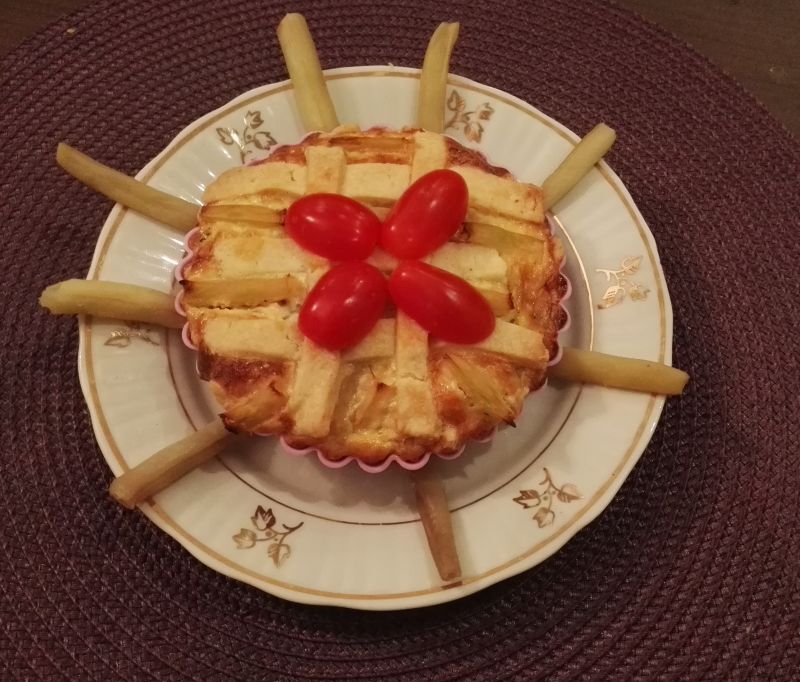 Tartaletki z fasolką szparagową i botwinką Tartaletki z fasolką szparagową i botwinką