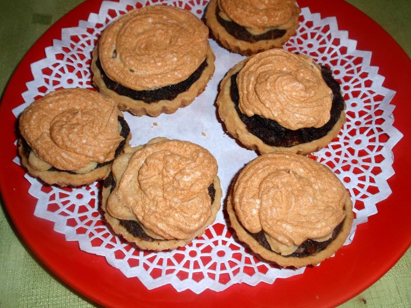 Tartaletki z makiem i bezą Tartaletki z makiem i bezą