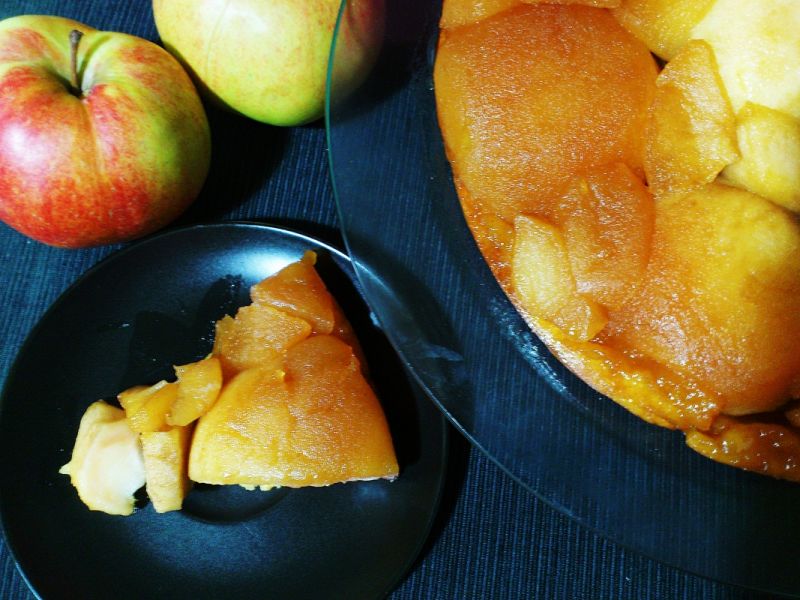 Tarte tatin, czyli odwrócona tarta z jabłkami 