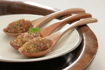 Tatar z tuńczyka w stylu chochla.com Tatar z tuńczyka w stylu chochla.com