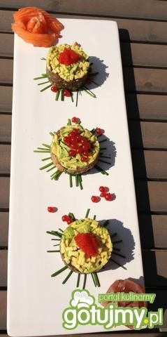 Tatar z tuńczyka z różą, Tatar z tuńczyka z różą,