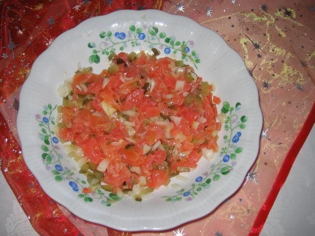 Tatar z wędzonego łososia