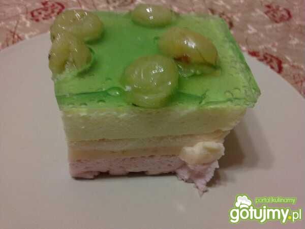 tęczowe mleczna pianka tęczowe mleczna pianka