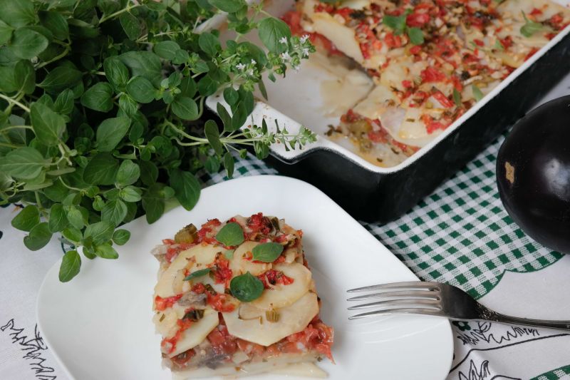 Tiella - zapiekanka warstwowa 