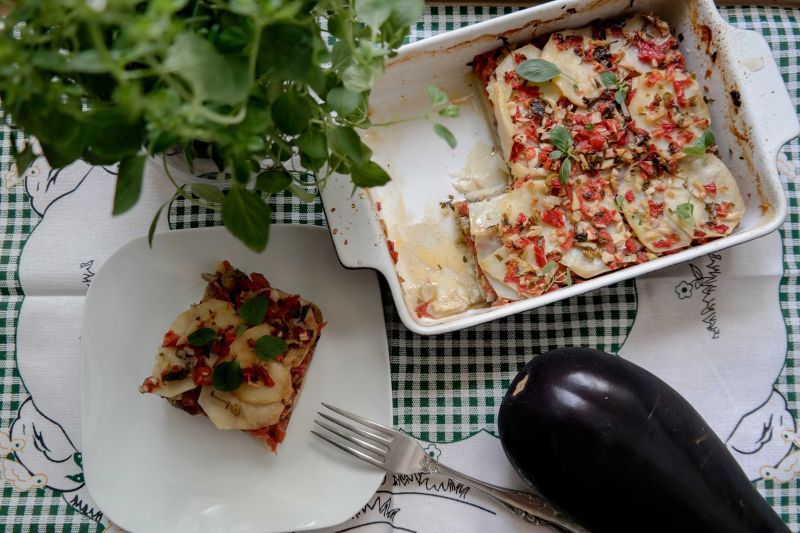 Tiella - zapiekanka warstwowa 