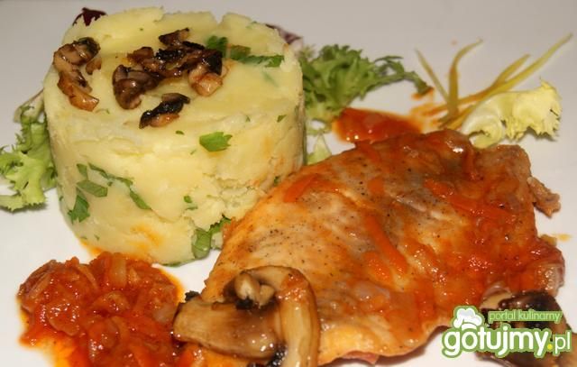 Tilapia w sosie warzywnym na ciepło Tilapia w sosie warzywnym na ciepło