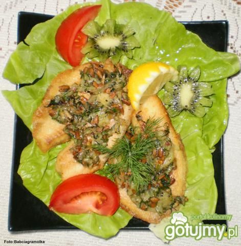 Tilapia z zieloną kołderką